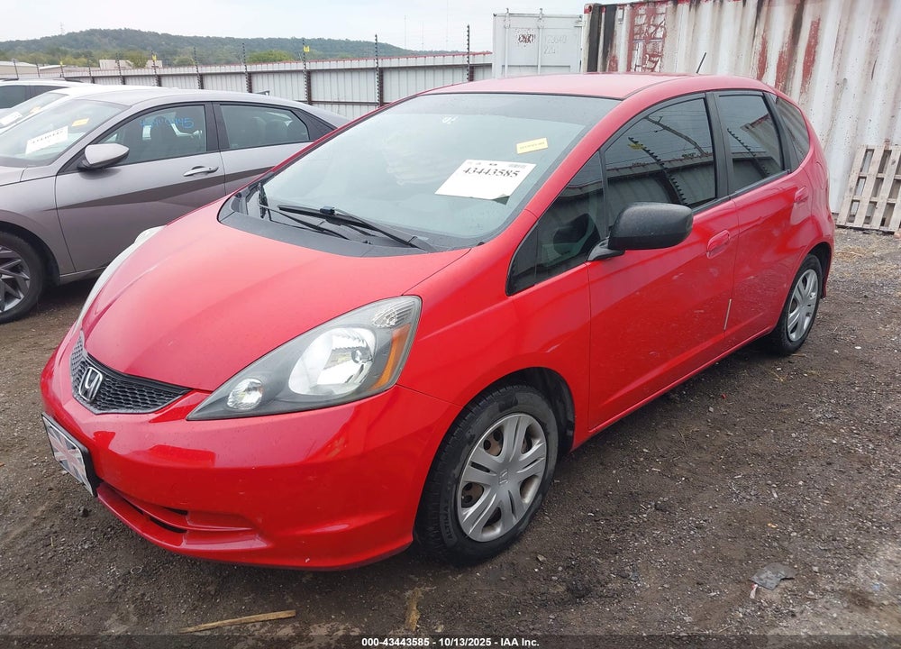 2011 HONDA FIT VIN: JHMGE8H39BC015478