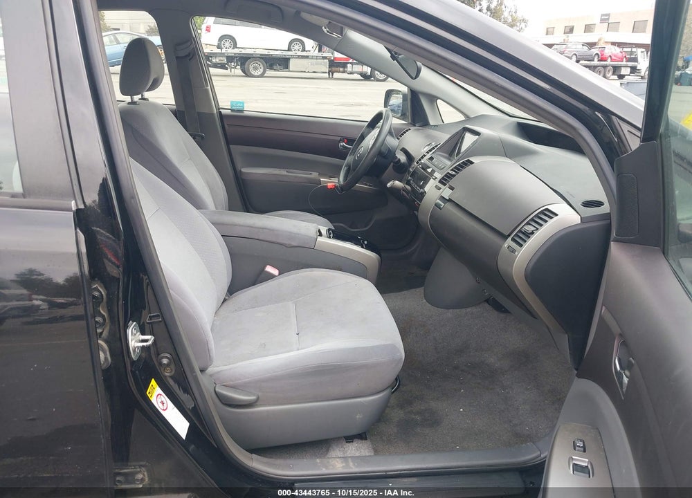 2005 TOYOTA PRIUS VIN: JTDKB20U453089191