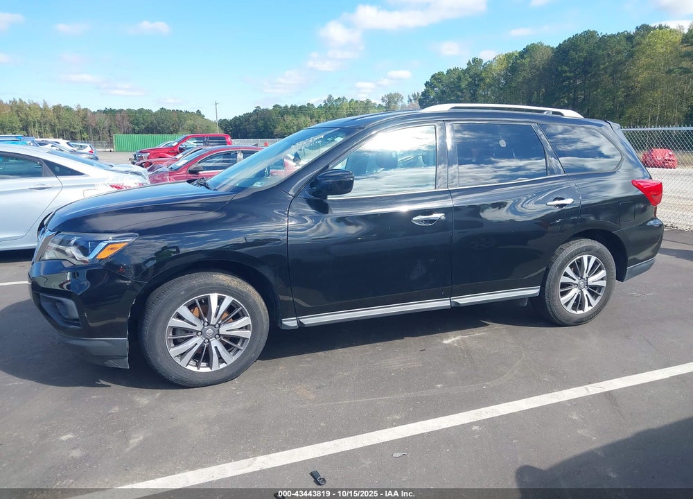 2020 NISSAN PATHFINDER SV 2WD VIN: 5N1DR2BN2LC585108
