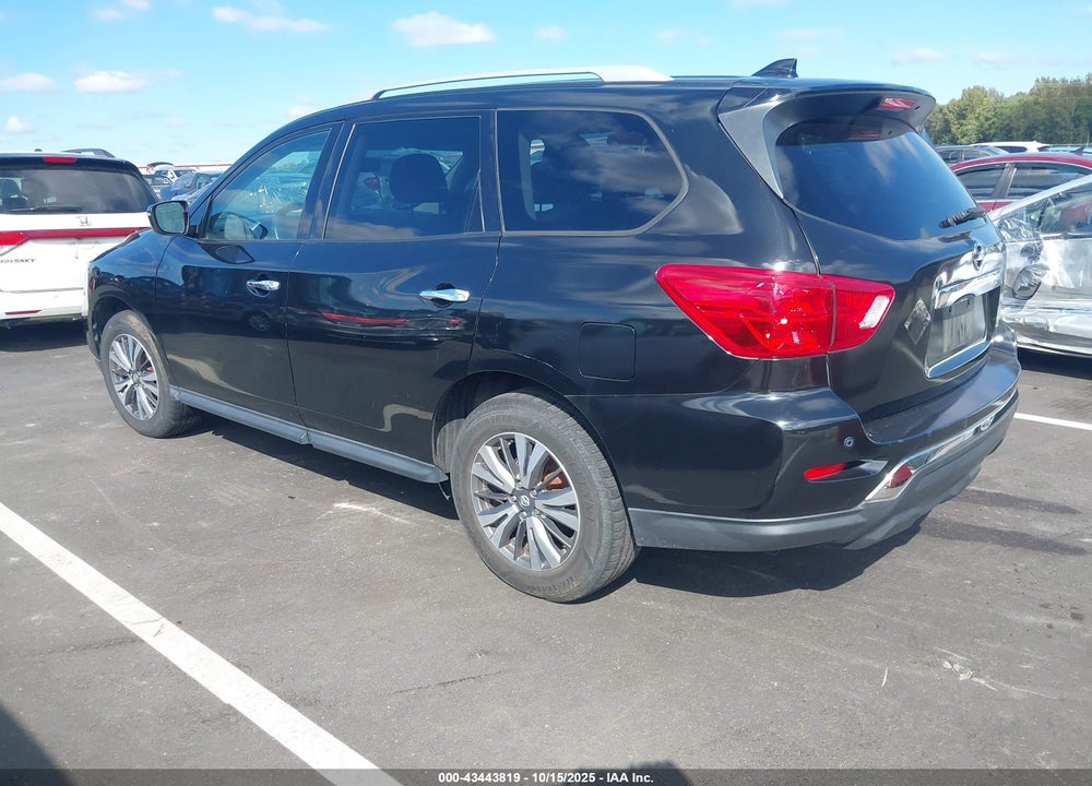 2020 NISSAN PATHFINDER SV 2WD VIN: 5N1DR2BN2LC585108