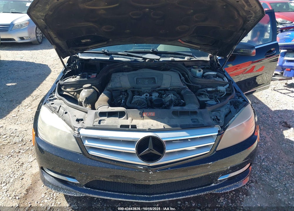 2011 MERCEDES-BENZ C 300 LUXURY 4MATIC/SPORT 4MATIC VIN: WDDGF8BB6BR141556