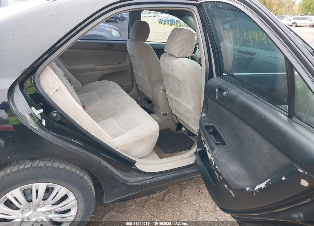 2003 TOYOTA CAMRY LE VIN: 4T1BE32K73U253187
