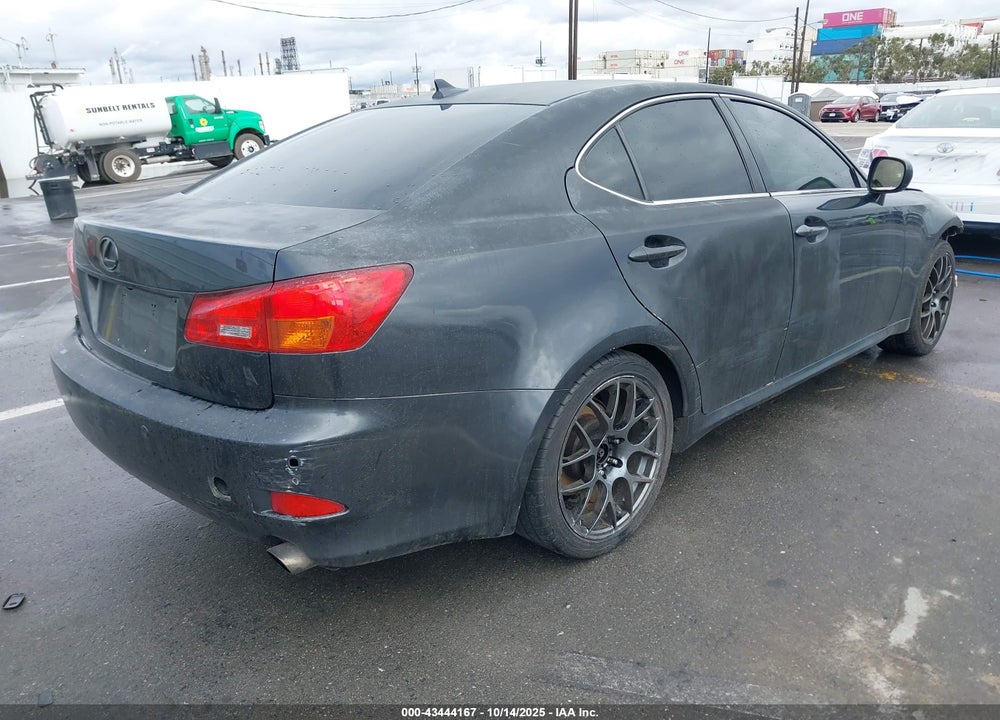 2008 LEXUS IS 250 VIN: JTHCK262482020861