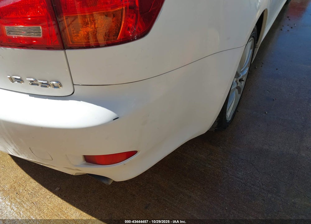 2007 LEXUS IS 250 VIN: JTHBK262172047591