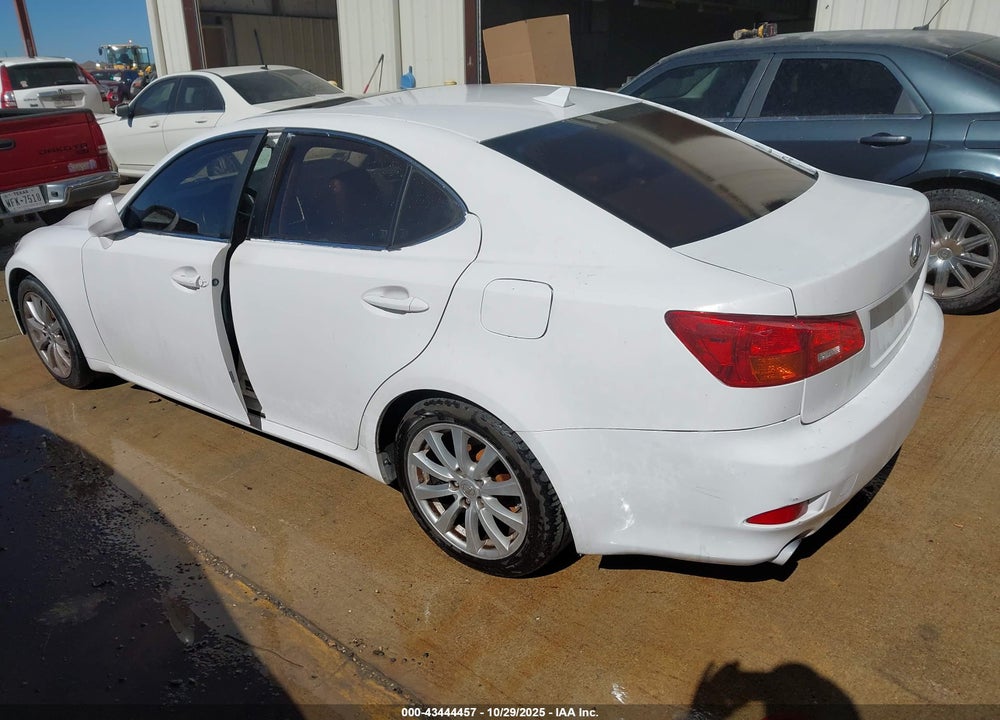 2007 LEXUS IS 250 VIN: JTHBK262172047591