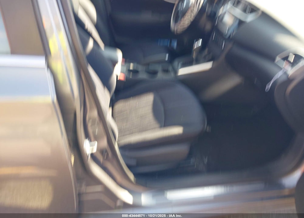 2017 NISSAN SENTRA SV VIN: 3N1AB7AP5HY203912