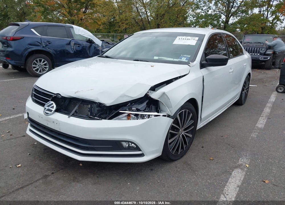 2016 VOLKSWAGEN JETTA 1.8T SPORT VIN: 3VWD17AJ8GM308116