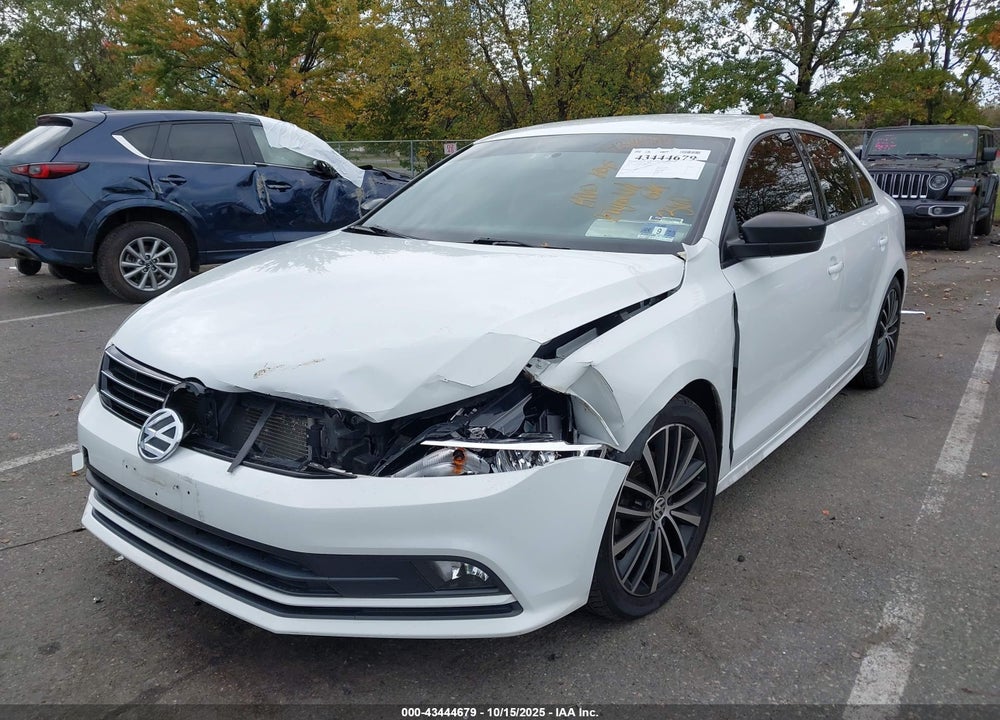 2016 VOLKSWAGEN JETTA 1.8T SPORT VIN: 3VWD17AJ8GM308116