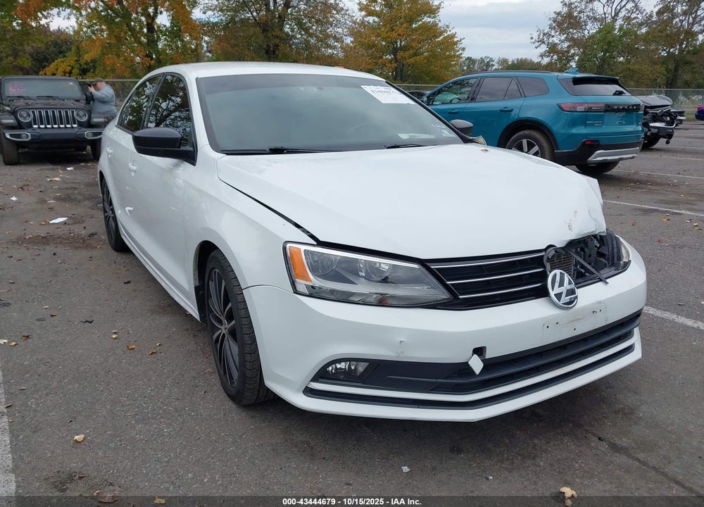 2016 VOLKSWAGEN JETTA 1.8T SPORT VIN: 3VWD17AJ8GM308116