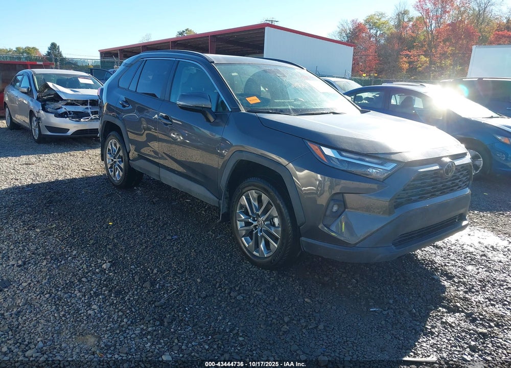 2024 TOYOTA RAV4 XLE PREMIUM VIN: 2T3A1RFV5RW487021