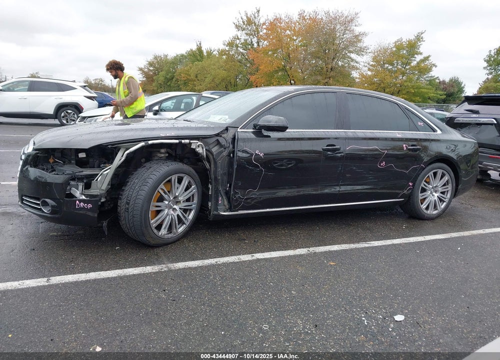 2013 AUDI A8 VIN: WAURGAFD8DN002720