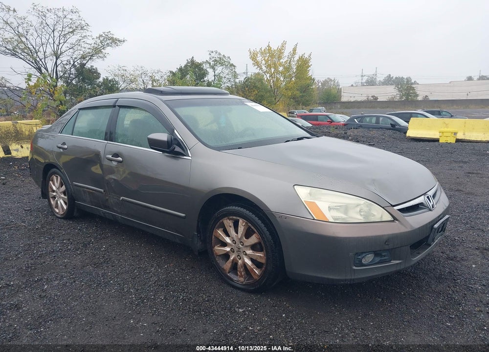 2007 HONDA ACCORD 3.0 EX VIN: 1HGCM66517A000019