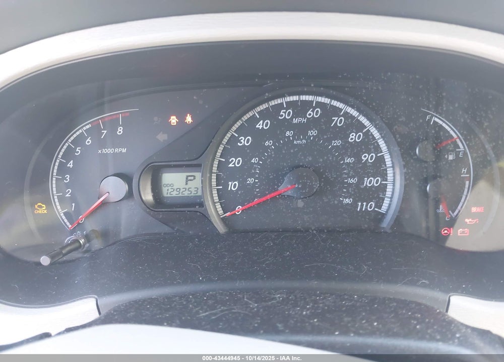 2014 TOYOTA SIENNA LE V6 8 PASSENGER VIN: 5TDKK3DC7ES484939