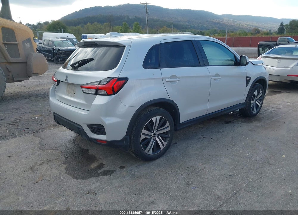 2022 MITSUBISHI OUTLANDER SPORT VIN: JA4APUAUXNU017536