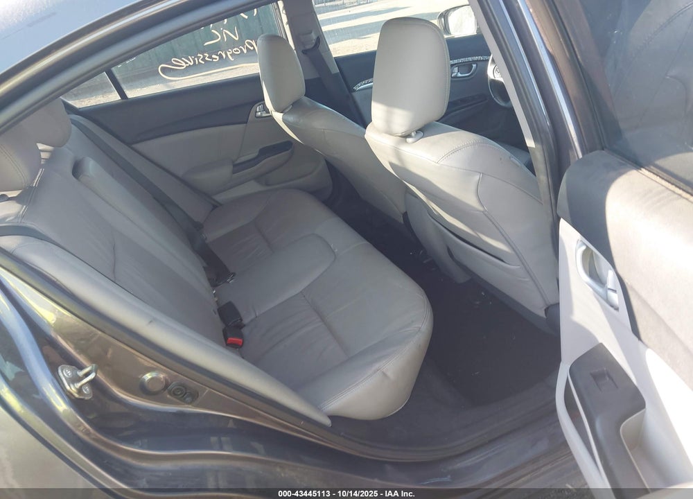 2015 HONDA CIVIC EX-L VIN: 19XFB2F95FE054318