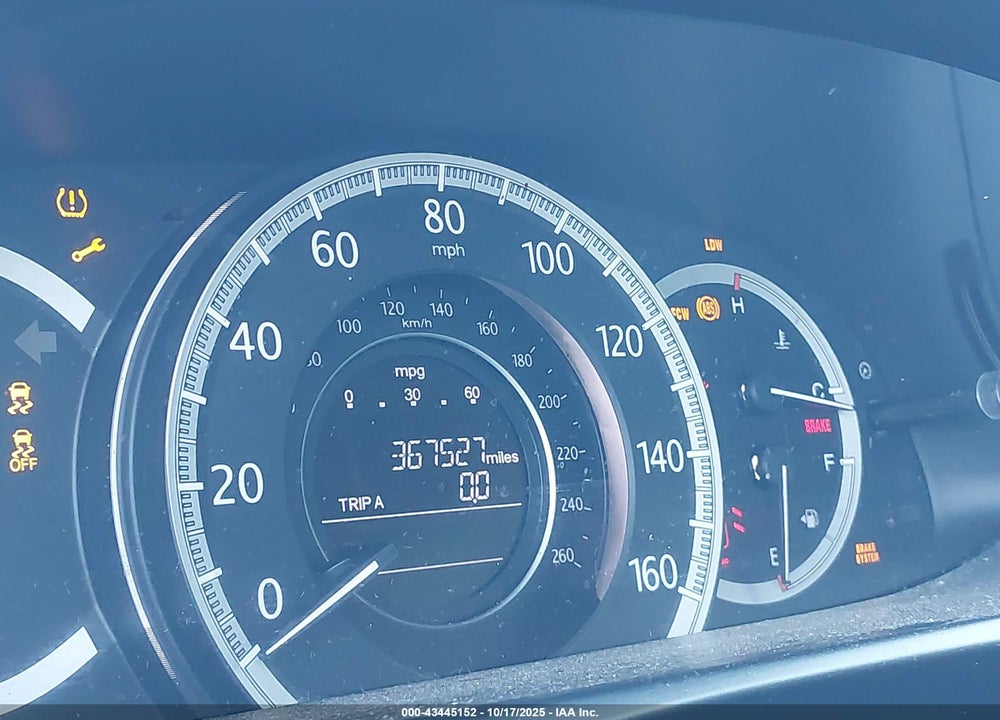 2014 HONDA ACCORD VIN: 1HGCR2F82EA050736