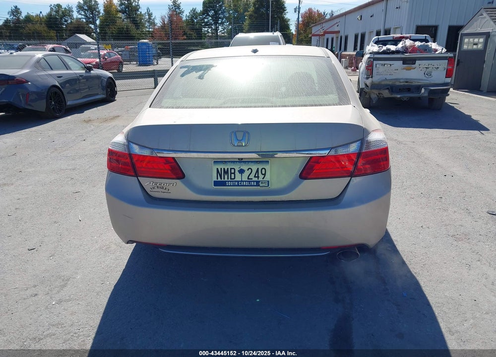 2014 HONDA ACCORD VIN: 1HGCR2F82EA050736