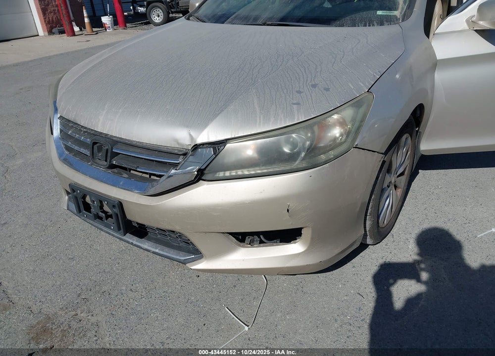 2014 HONDA ACCORD VIN: 1HGCR2F82EA050736