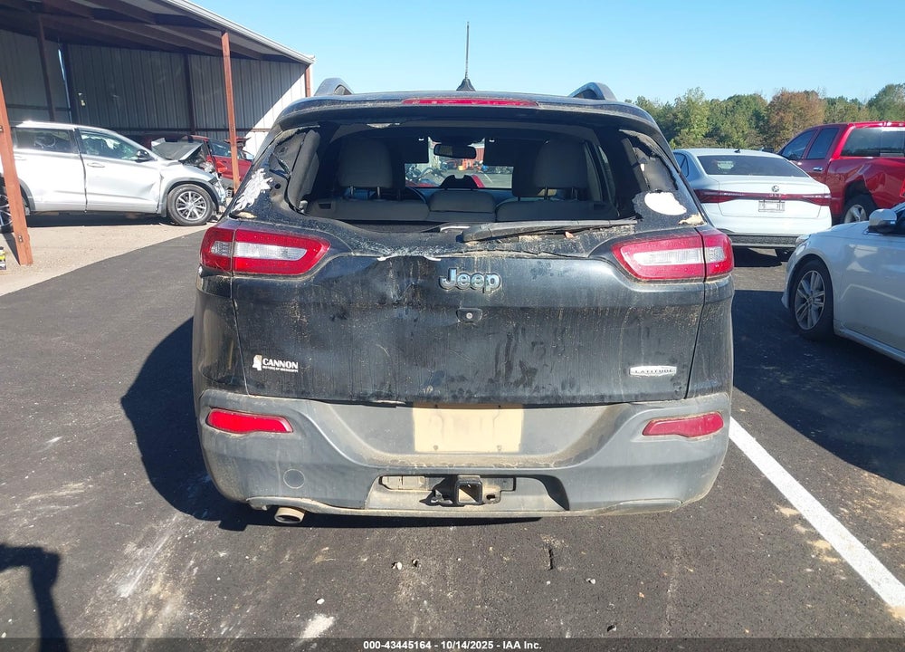 2015 JEEP CHEROKEE LATITUDE VIN: 1C4PJLCB3FW591439