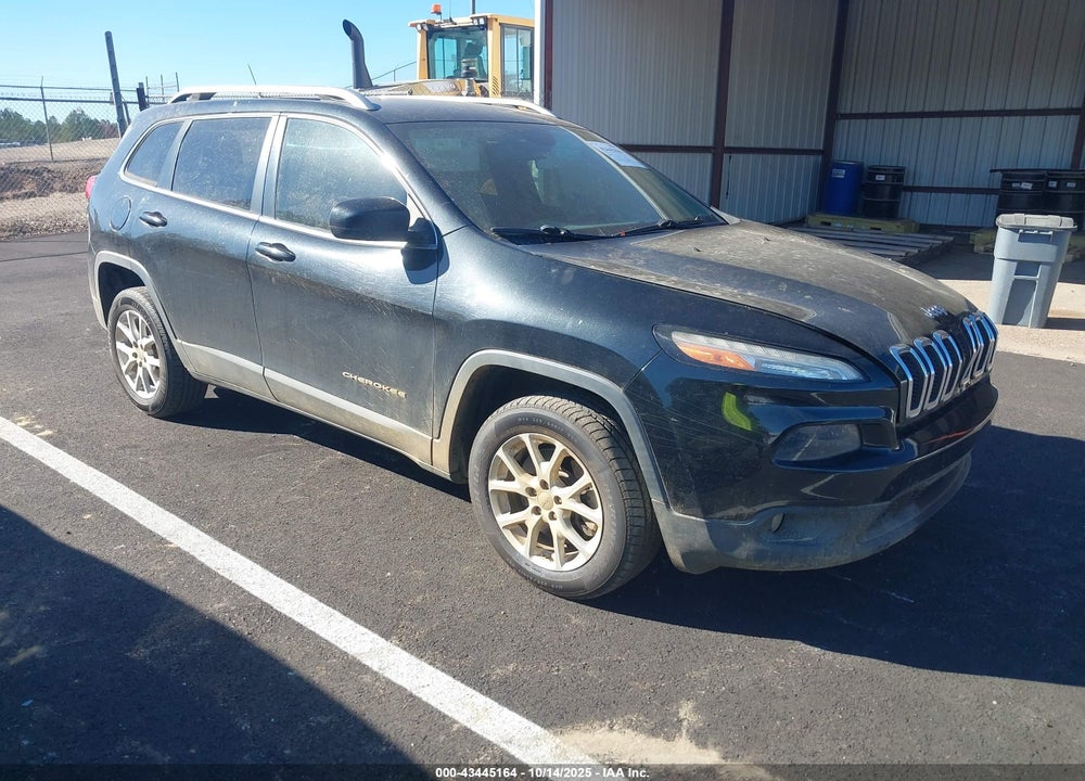 2015 JEEP CHEROKEE LATITUDE VIN: 1C4PJLCB3FW591439