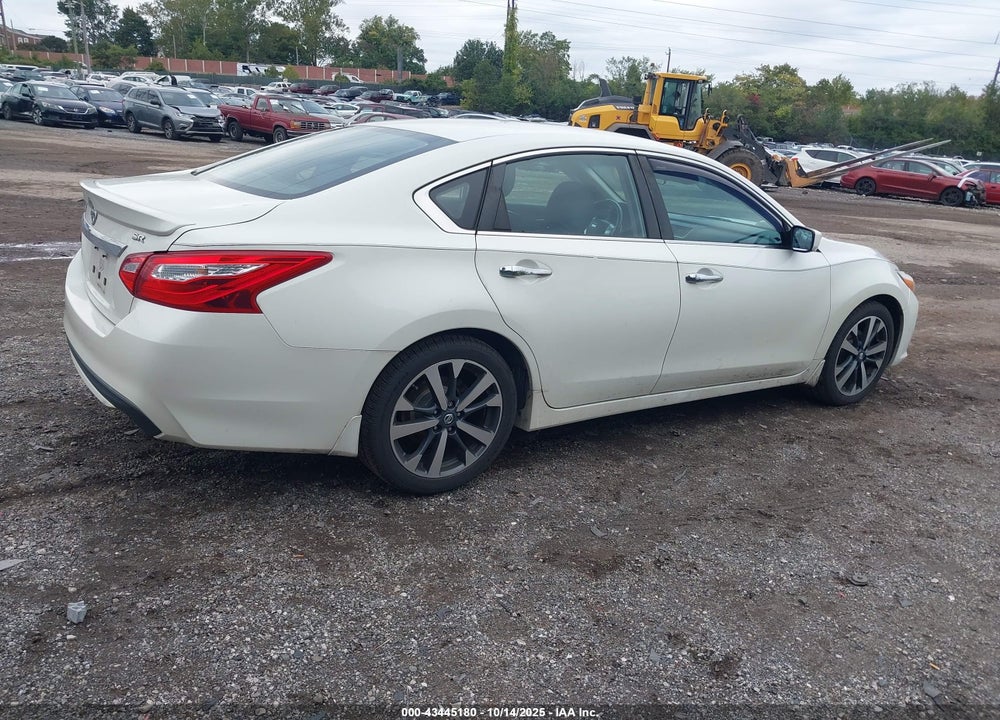 2016 NISSAN ALTIMA 2.5 SR VIN: 1N4AL3AP3GC289818