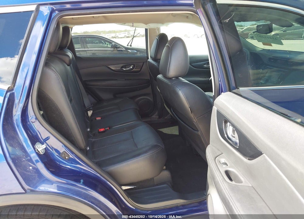 2018 NISSAN ROGUE SL VIN: 5N1AT2MT9JC739097