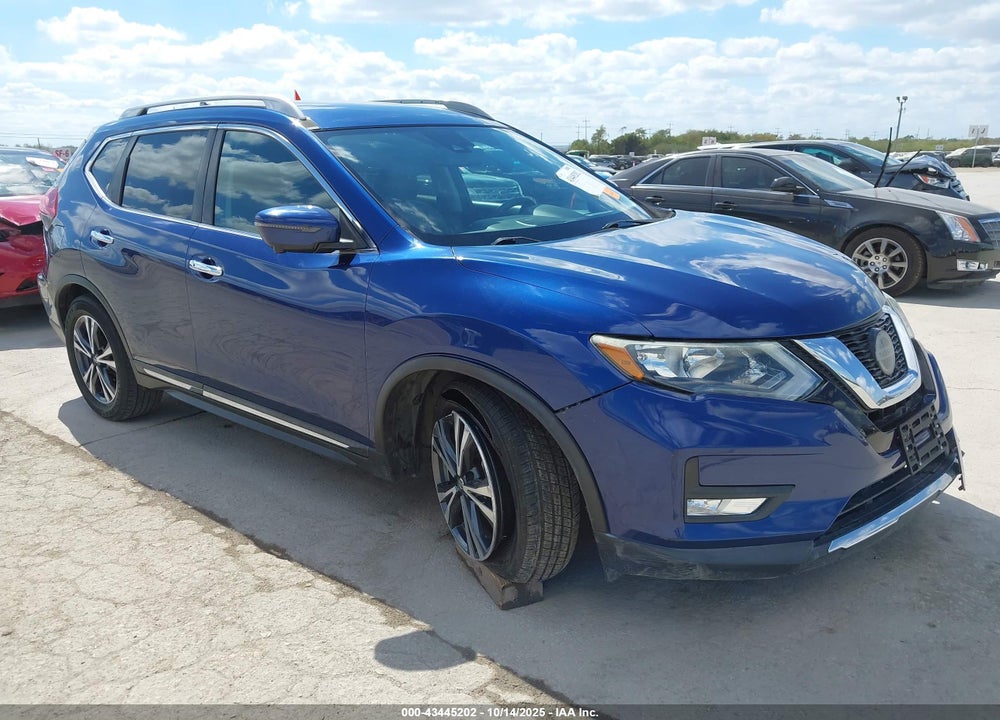 2018 NISSAN ROGUE SL VIN: 5N1AT2MT9JC739097