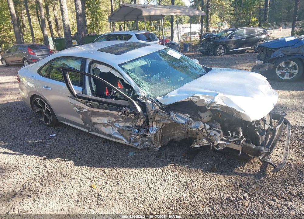 2020 VOLKSWAGEN PASSAT 2.0T R-LINE VIN: 1VWMA7A35LC010846