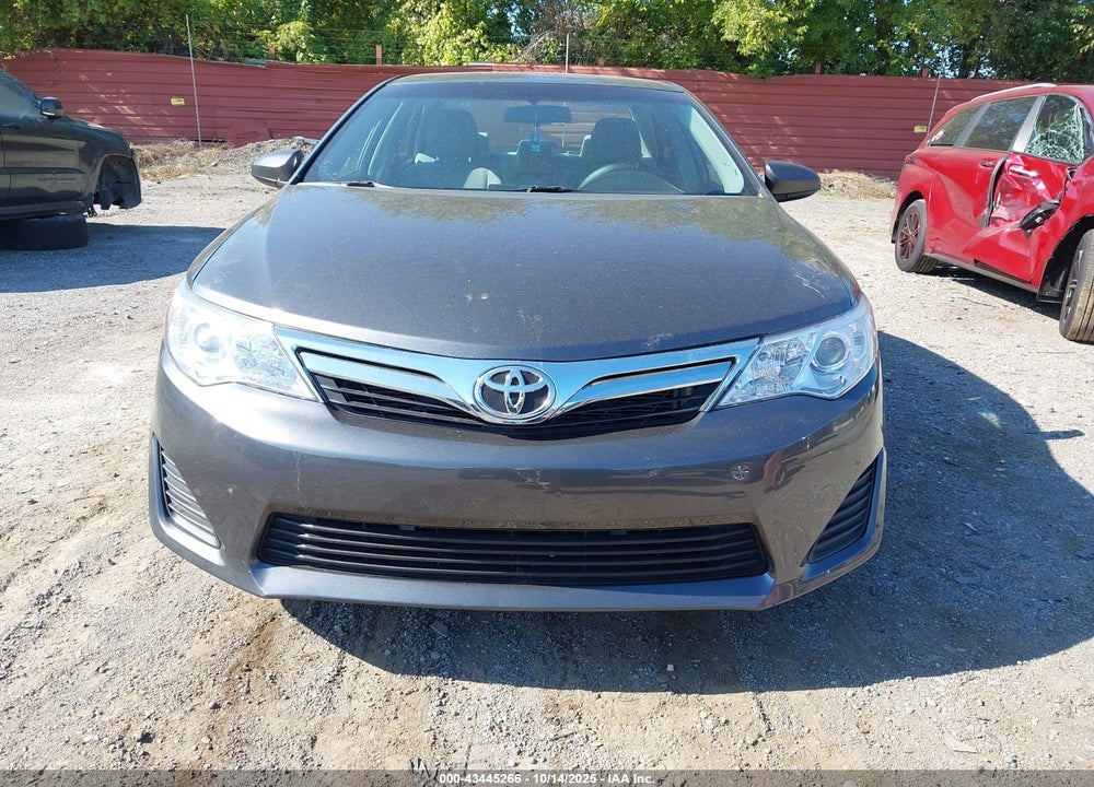 2013 TOYOTA CAMRY LE VIN: 4T1BF1FK8DU261196