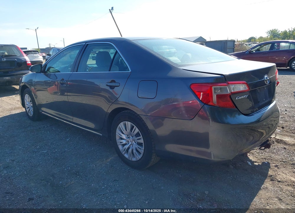2013 TOYOTA CAMRY LE VIN: 4T1BF1FK8DU261196