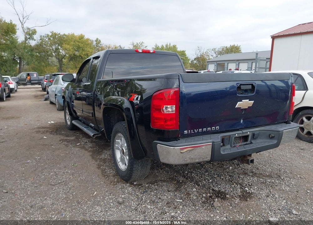 2011 CHEVROLET SILVERADO 1500 VIN: 1GCRKSE33BZ178029