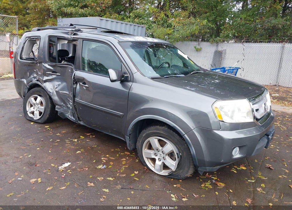 2011 HONDA PILOT EX-L VIN: 5FNYF4H53BB078110