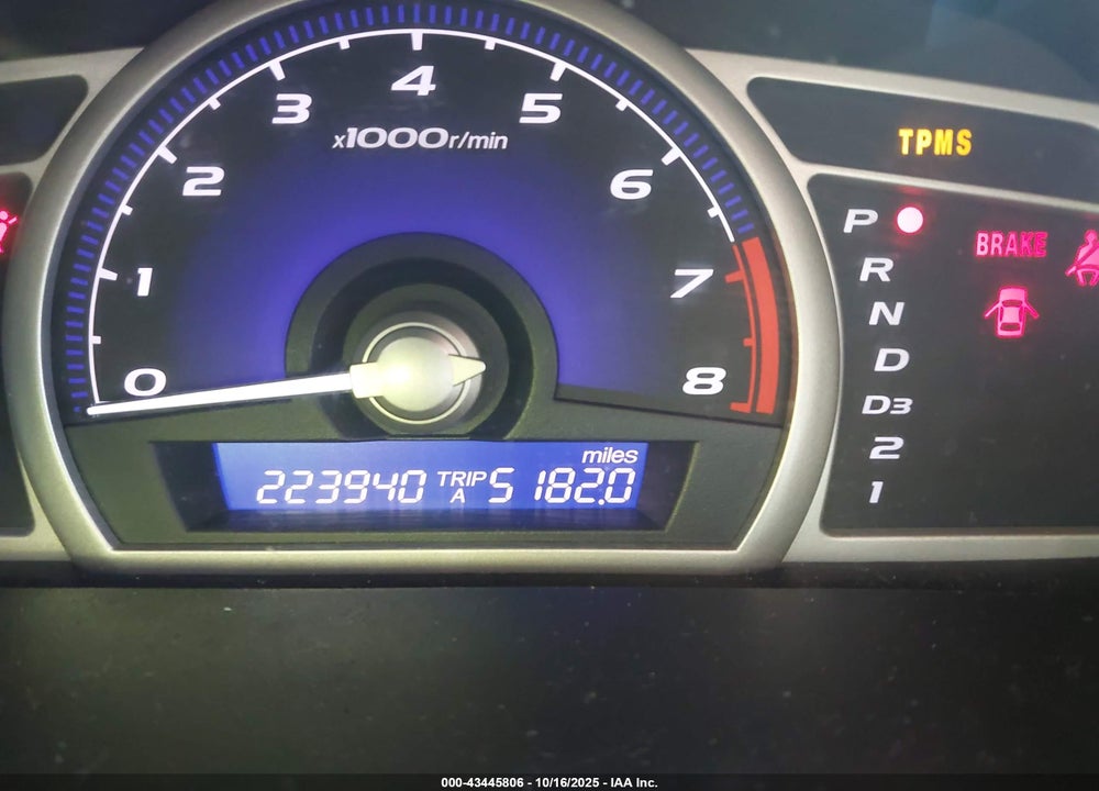 2010 HONDA CIVIC LX VIN: 2HGFA1F57AH556045