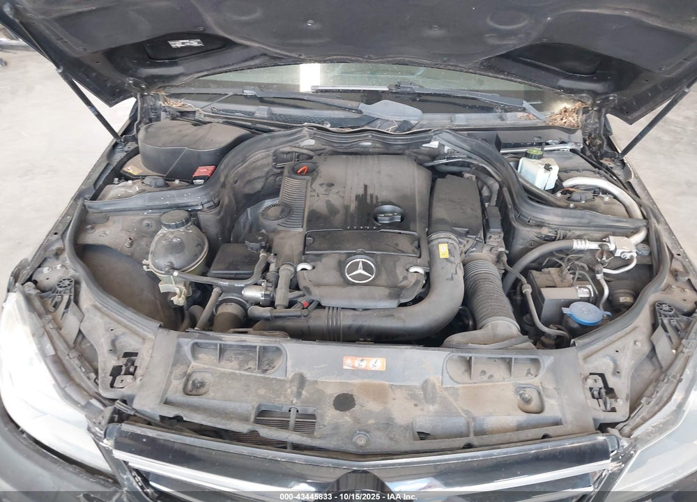 2014 MERCEDES-BENZ C CLASS VIN: WDDGF4HB9ER313874