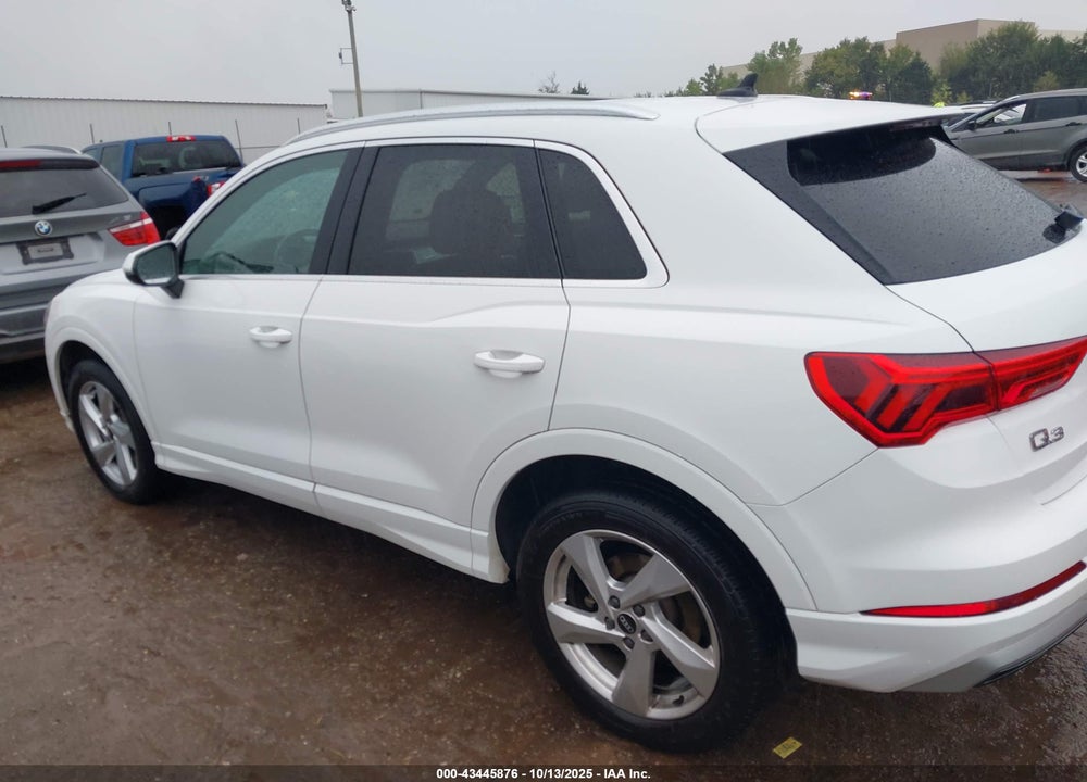 2021 AUDI Q3 VIN: WA1AUCF37M1063408