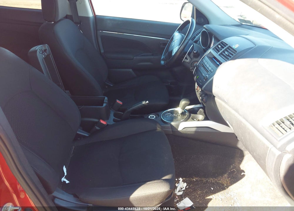 2013 MITSUBISHI OUTLANDER SPORT ES VIN: 4A4AR3AU8DE017305