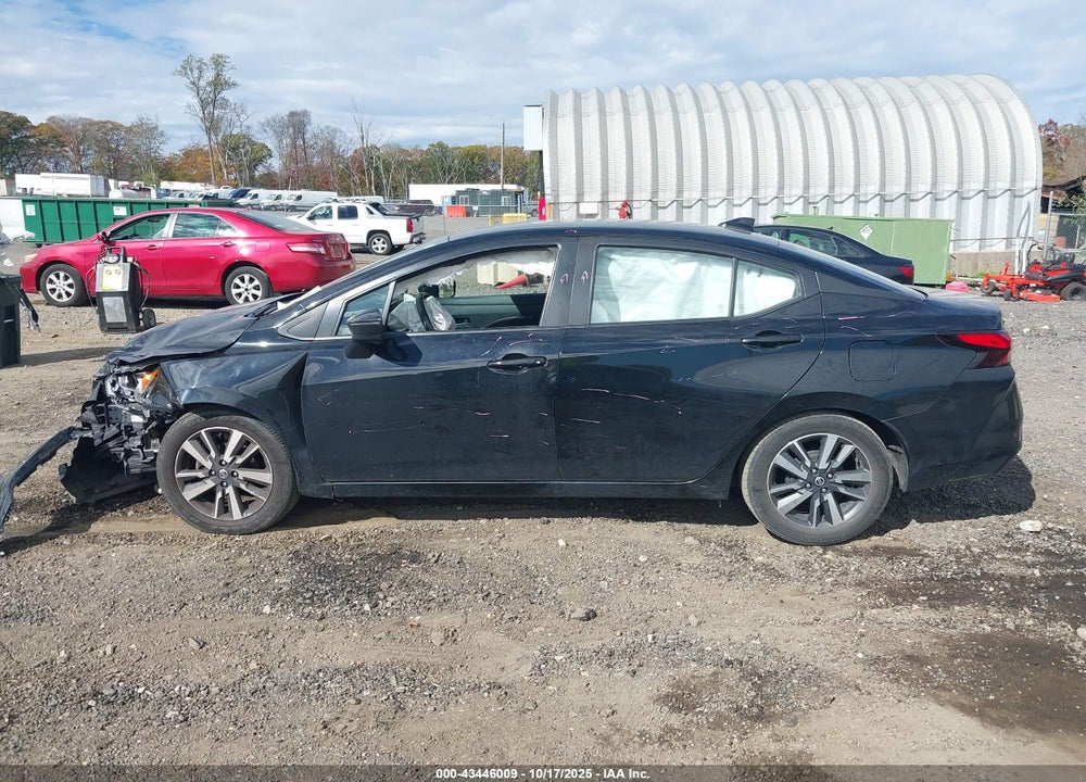 2020 NISSAN VERSA SV XTRONIC CVT VIN: 3N1CN8EV3LL876167