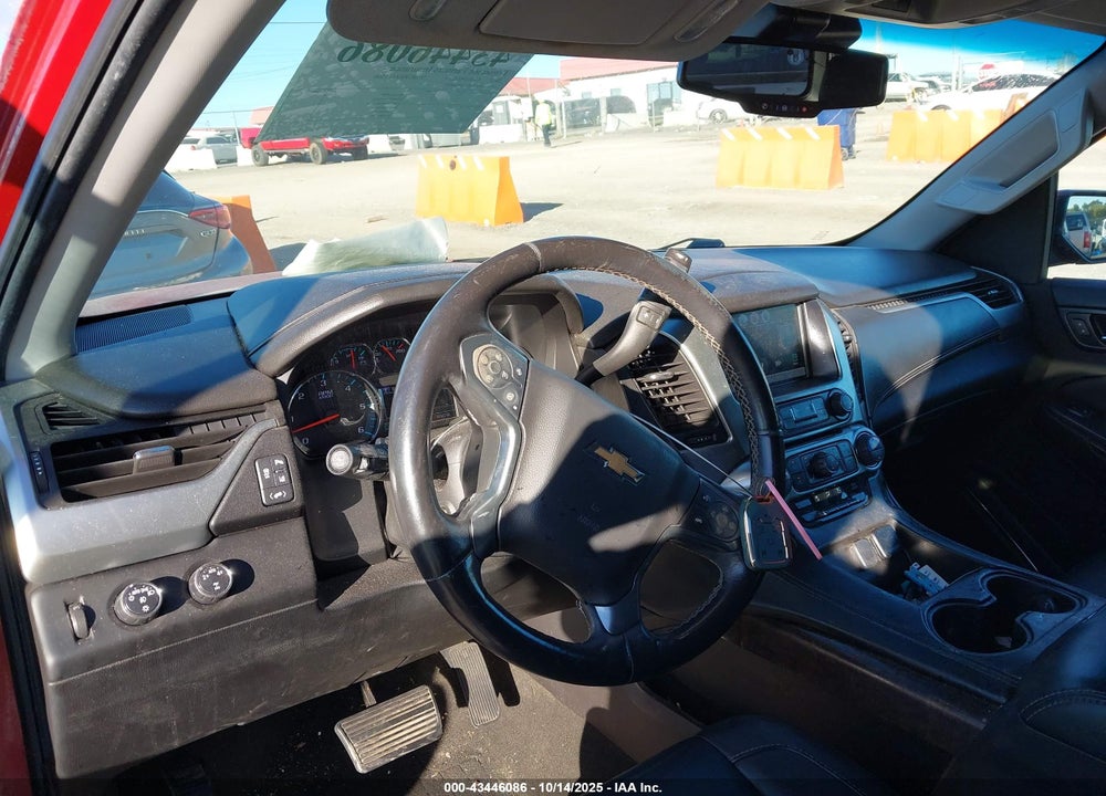 2015 CHEVROLET SUBURBAN 1500 LT VIN: 1GNSKJKC9FR586497