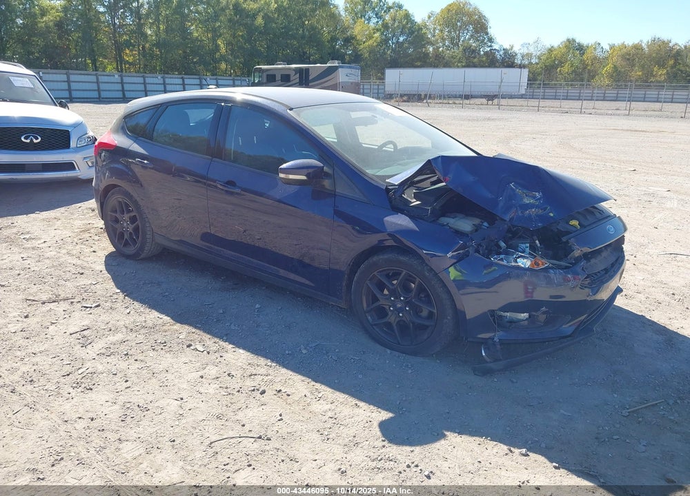 2016 FORD FOCUS SE VIN: 1FADP3K22GL228741