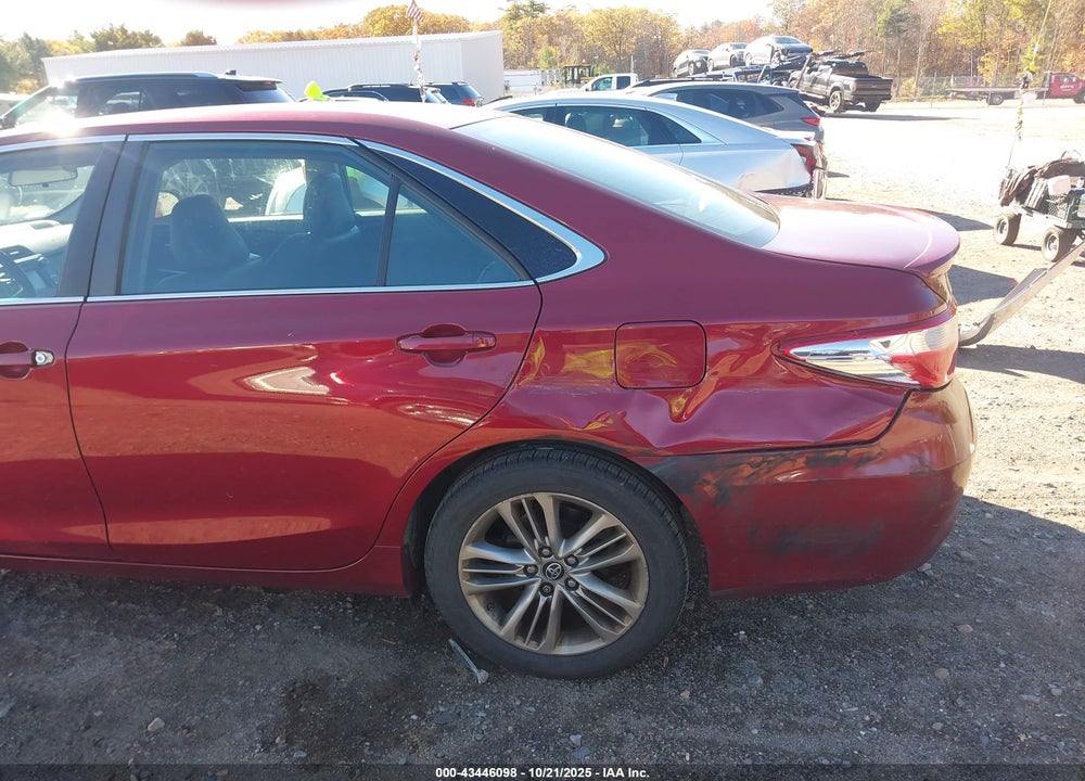 2016 TOYOTA CAMRY SE VIN: 4T1BF1FKXGU585903