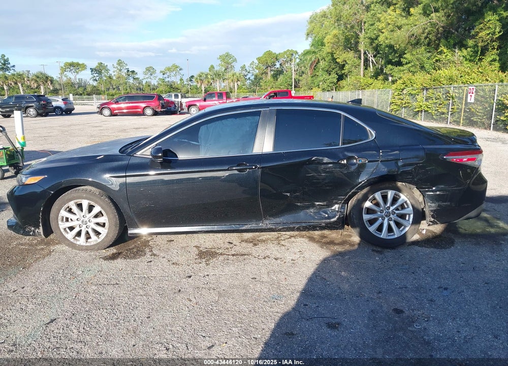 2020 TOYOTA CAMRY LE VIN: 4T1C11AK4LU980406