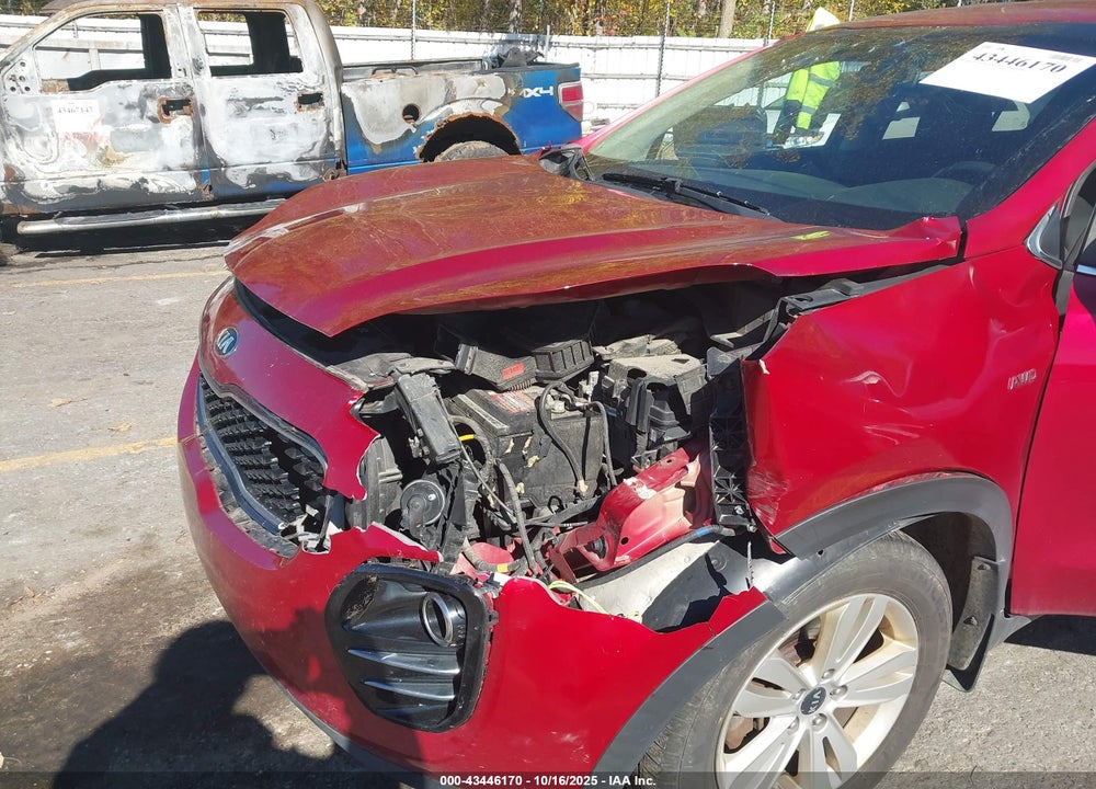 2017 KIA SPORTAGE VIN: KNDPMCAC0H7166051