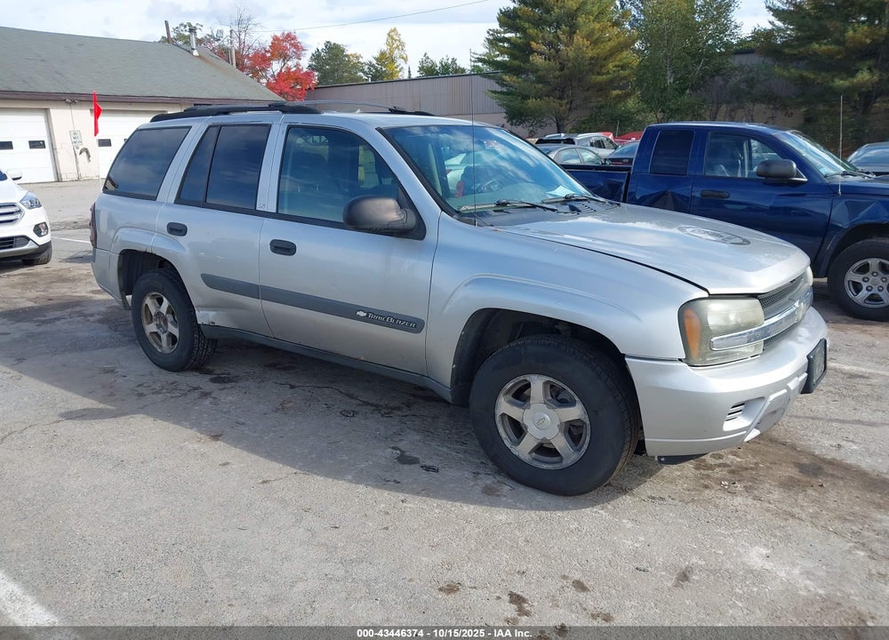 2004 CHEVROLET TRAILBLAZER LS VIN: 1GNDT13S142357586