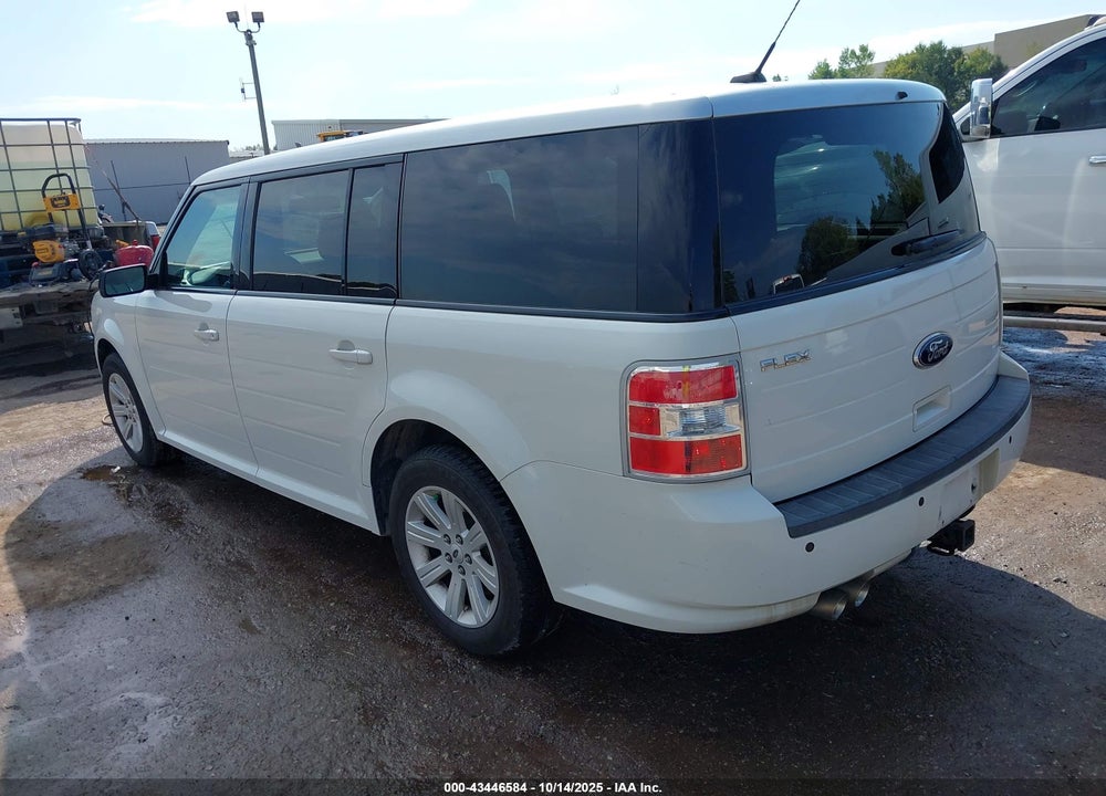 2012 FORD FLEX SE VIN: 2FMGK5BCXCBD07395