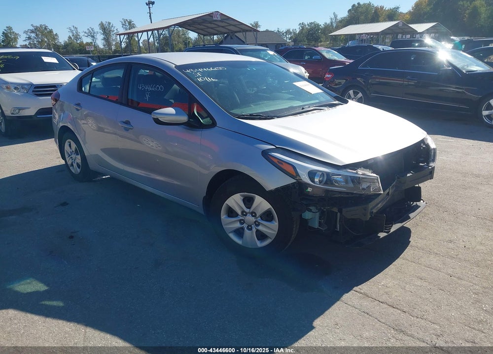 2017 KIA FORTE LX VIN: 3KPFK4A7XHE051547