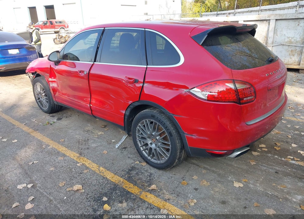 2014 PORSCHE CAYENNE DIESEL VIN: WP1AF2A2XELA39455