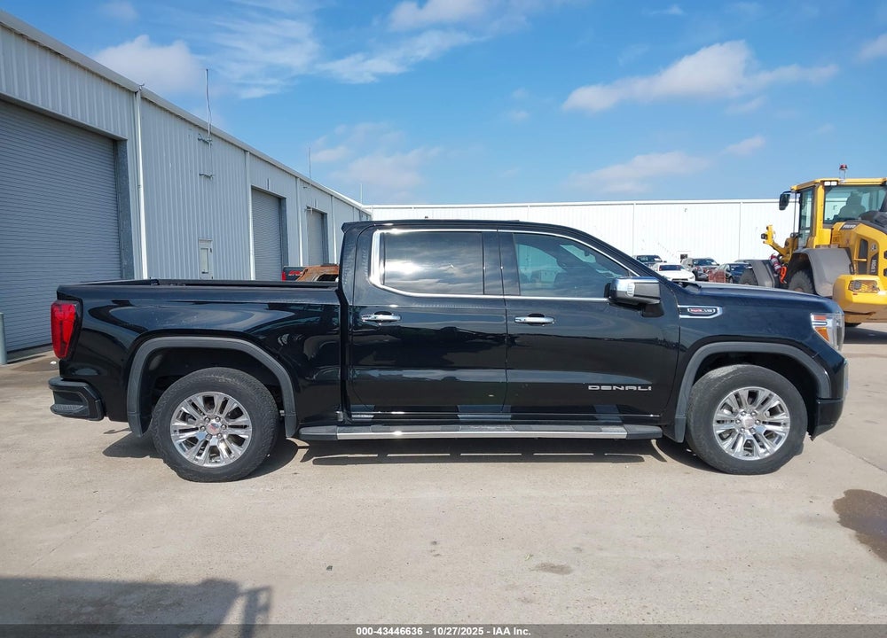2021 GMC SIERRA 1500 4WD SHORT BOX DENALI VIN: 3GTU9FEL9MG437803