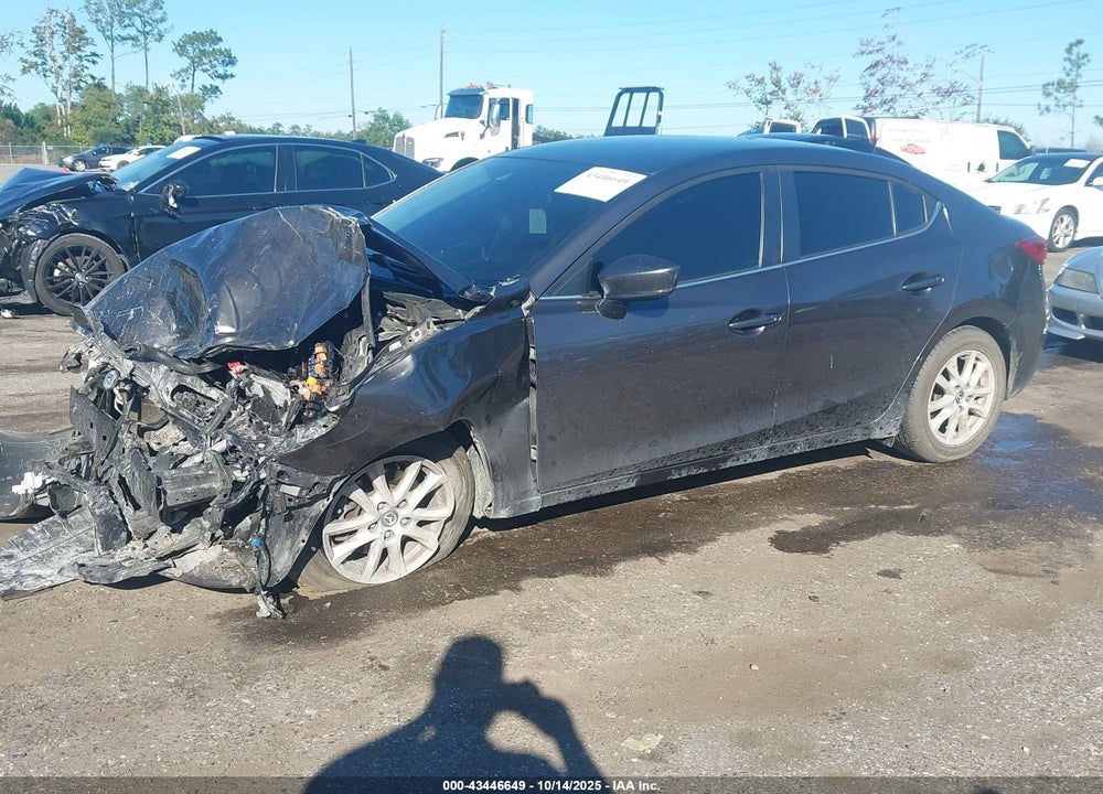2018 MAZDA 3 SPORT VIN: 3MZBN1U7XJM230311