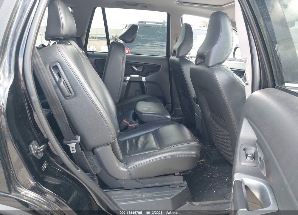 2013 VOLVO XC90 3.2/3.2 PLATINUM/3.2 PREMIER PLUS VIN: YV4952CY0D1628465