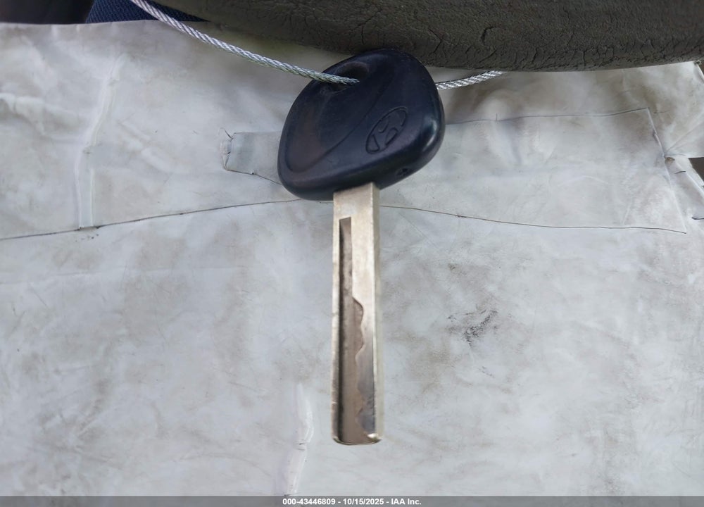 2014 HYUNDAI ACCENT VIN: KMHCU4AE9EU717740